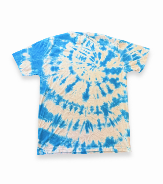 22 • Salamandra • Extra Large Unisex Tee