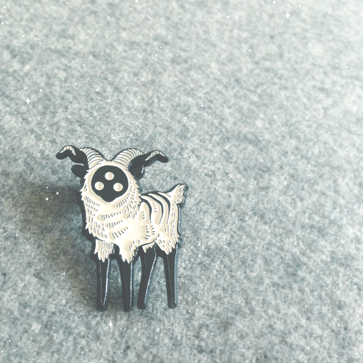 Bighorn Pin ✦ Black