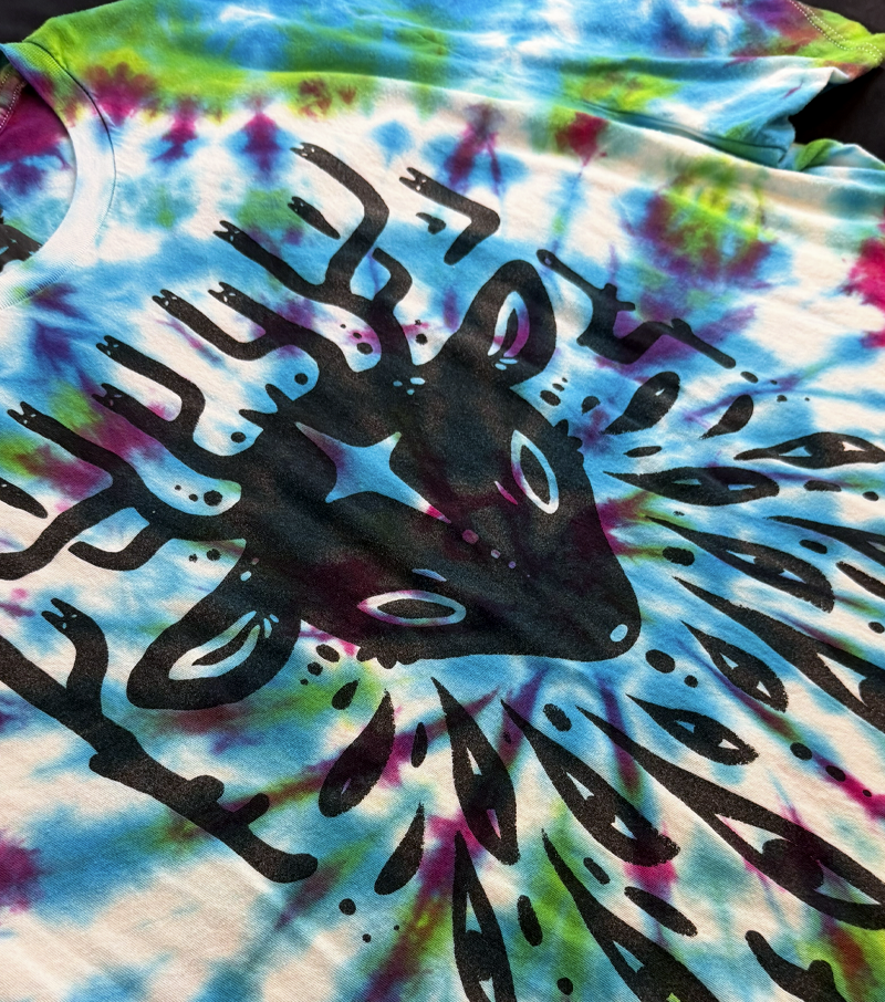 24 • Antlers • 3XL Unisex Tee