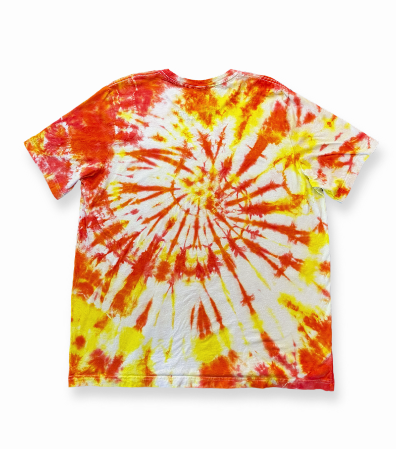 32 • Antlers • 2XL Unisex Tee