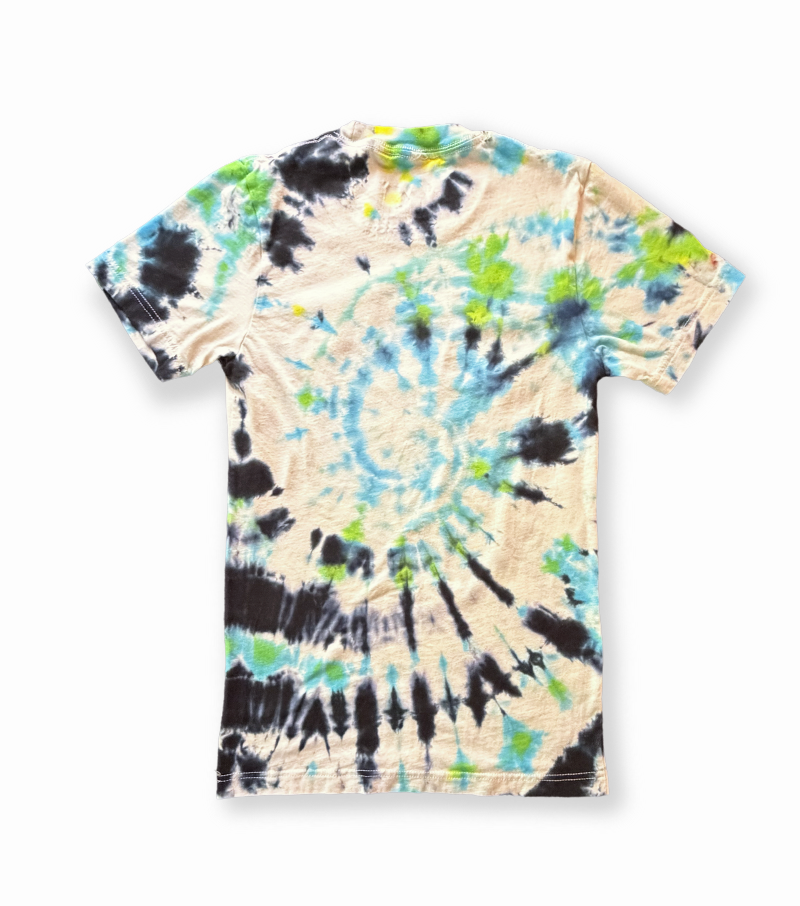 37 • G8R • XS Unisex Tee