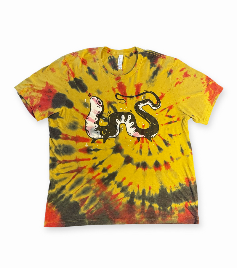 43 • Salamandra • 2XL Unisex Tee