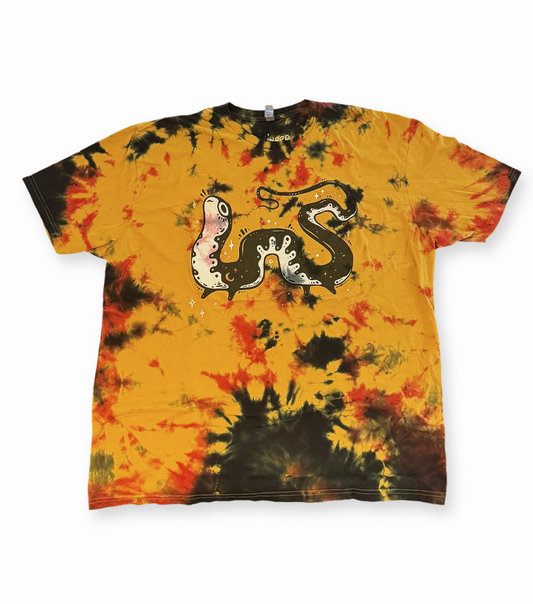 4 • Salamandra • 3XL Unisex Tee