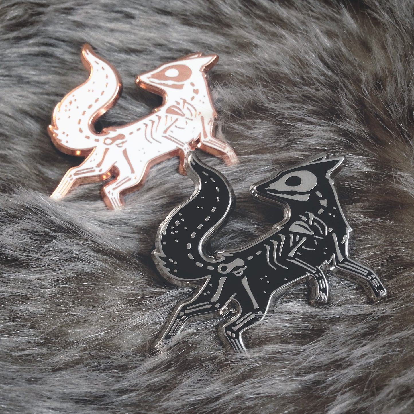 Vulpes - Black & Silver ✦ Hard Enamel Pin