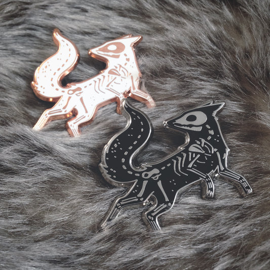Vulpes - Black & Silver ✦ Hard Enamel Pin
